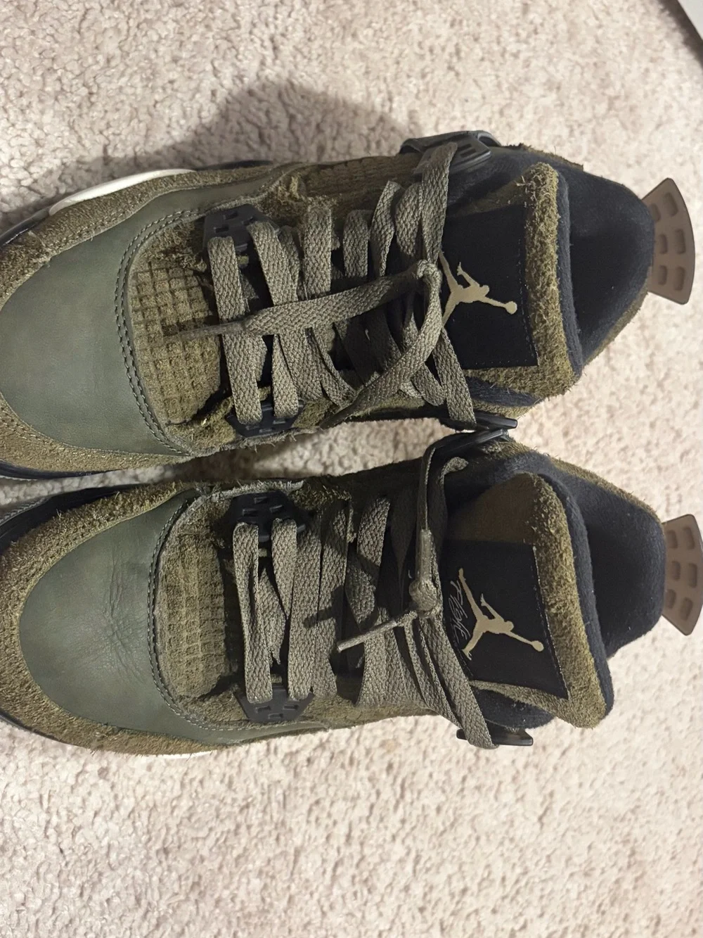 Jordan Olive Green 4s unisex